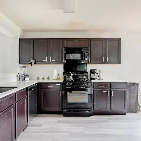 Serenity Home Near Downtown & Airport Austin Exterior photo